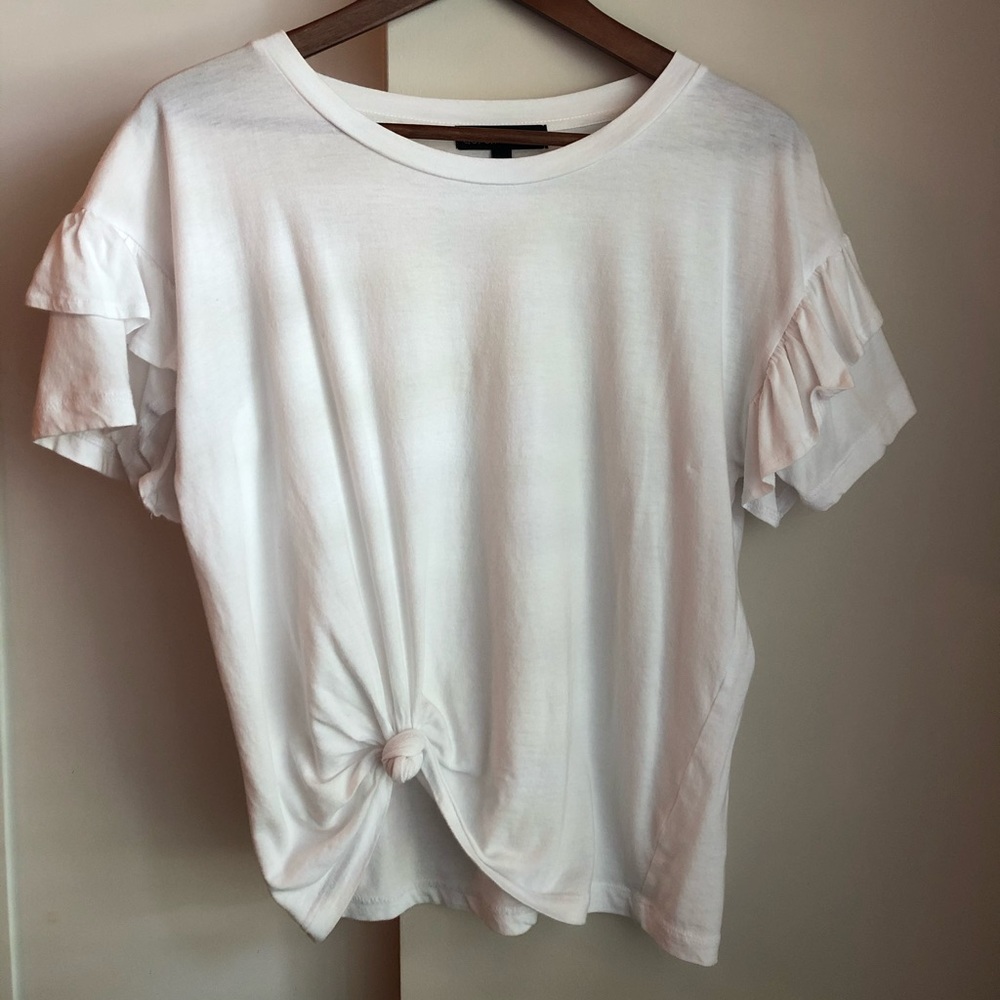 White ruffled sleeve top tie up